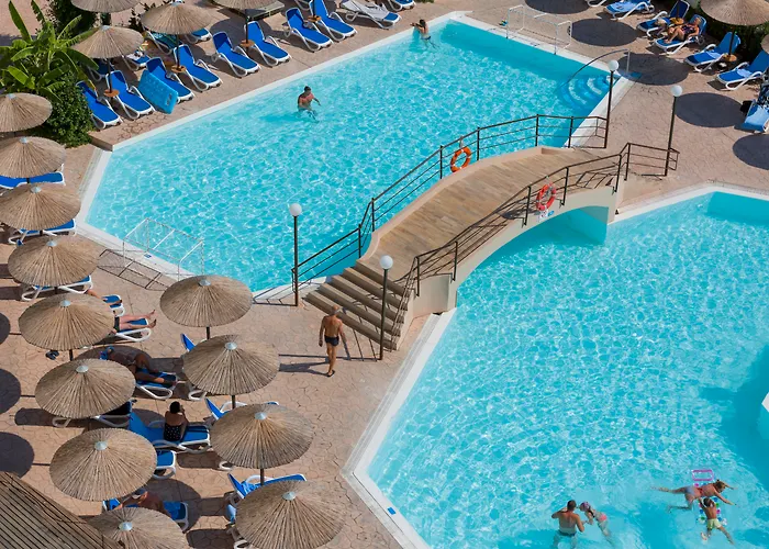 Dessole Olympos منتجع